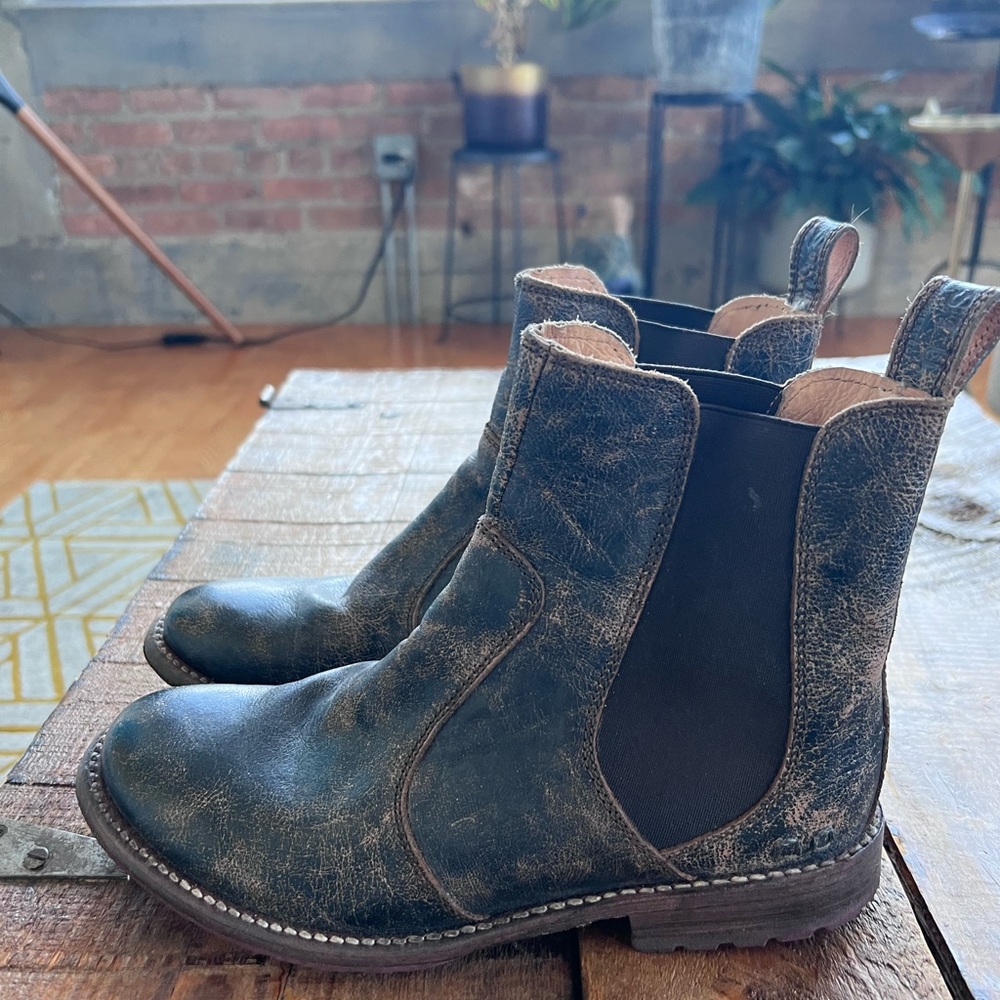 BedStu Nandi black boots